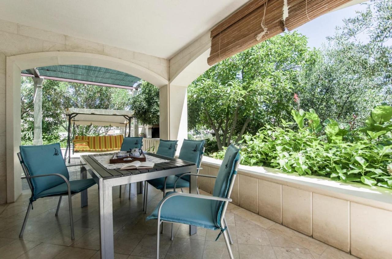 Holiday Home Villa Spilla Selca  エクステリア 写真